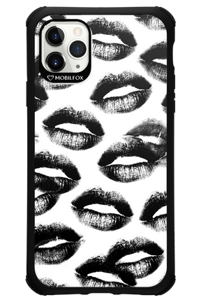 Ghost Kiss - Apple iPhone 11 Pro Max