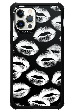 Ghost Kiss Black - Apple iPhone 12 Pro