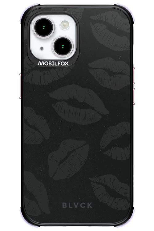 Dark Lips - Apple iPhone 15