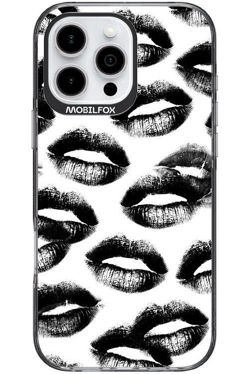 Ghost Kiss - Apple iPhone 16 Pro Max