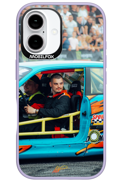 Pilot Mode - Apple iPhone 16
