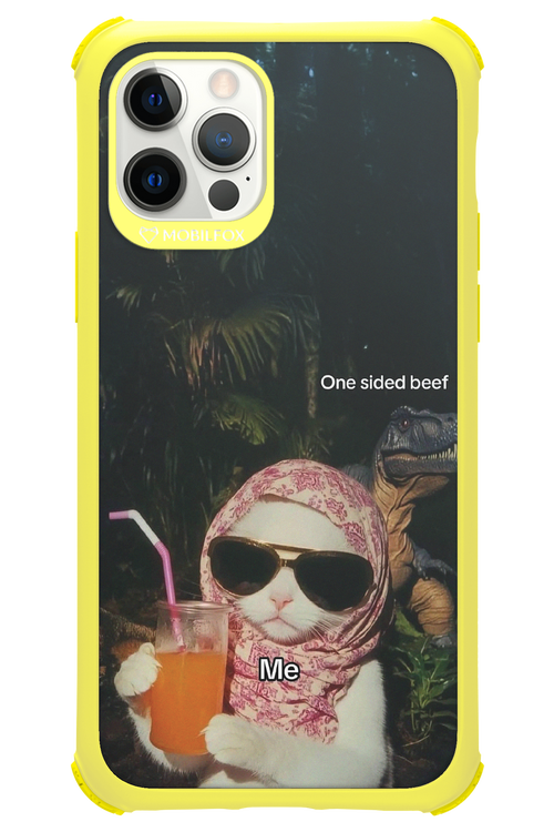 One sided beef - Apple iPhone 12 Pro