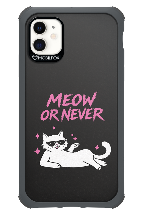 MEOW OR NEVER 2.0 - Apple iPhone 11