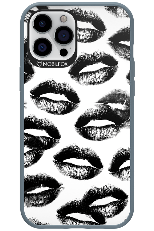 Ghost Kiss - Apple iPhone 12 Pro Max