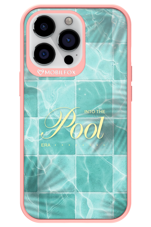 Into the Pool - Apple iPhone 13 Pro