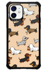 Scary Dachshund - Apple iPhone 12