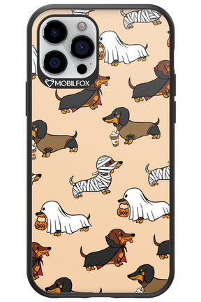Scary Dachshund - Apple iPhone 12 Pro