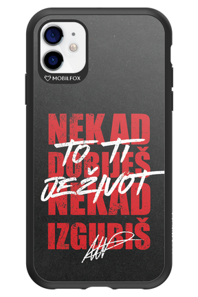 Street 2.0 - Apple iPhone 11