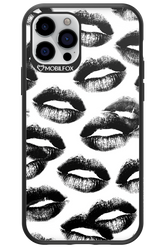 Ghost Kiss - Apple iPhone 12 Pro