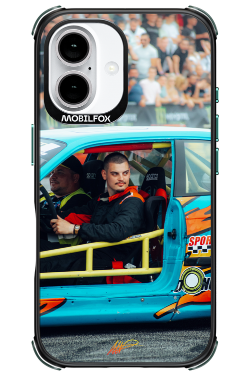 Pilot Mode - Apple iPhone 16
