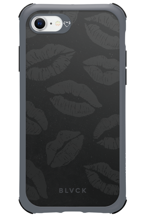 Dark Lips - Apple iPhone 8