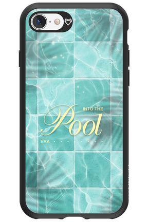Into the Pool - Apple iPhone SE 2020