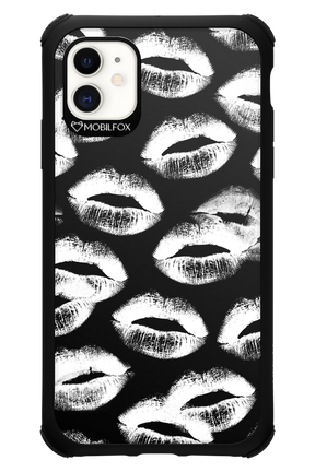 Ghost Kiss Black - Apple iPhone 11