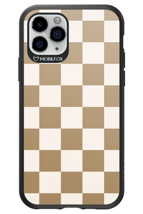 Nude Chess - Apple iPhone 11 Pro