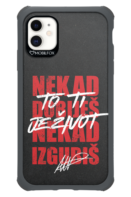 Street 2.0 - Apple iPhone 11