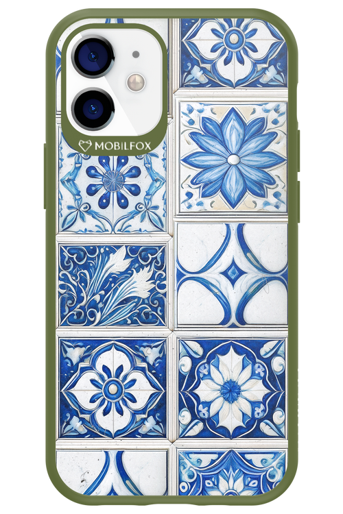 Antique - Apple iPhone 12 Mini