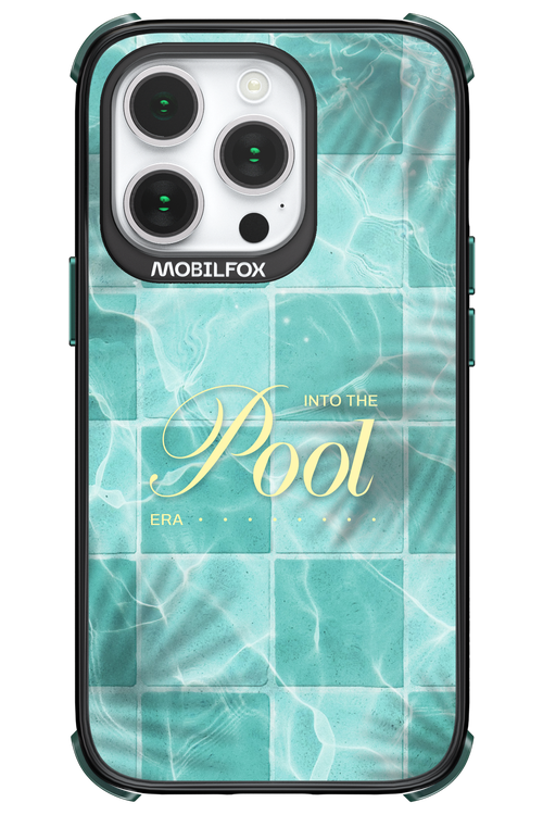 Into the Pool - Apple iPhone 14 Pro