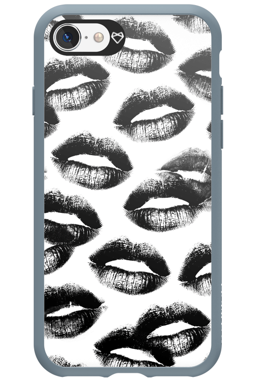 Ghost Kiss - Apple iPhone SE 2022