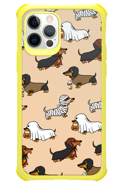 Scary Dachshund - Apple iPhone 12 Pro