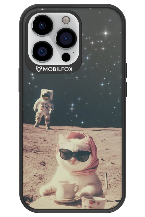 Moon cat - Apple iPhone 13 Pro