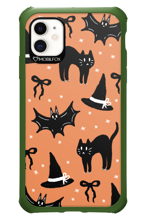 Cat & Bat - Apple iPhone 11