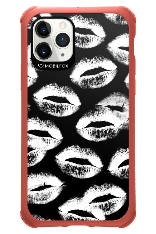 Ghost Kiss Black - Apple iPhone 11 Pro