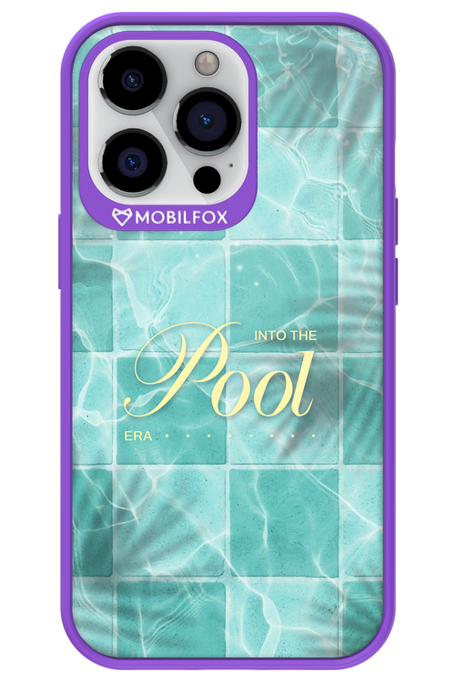 Into the Pool - Apple iPhone 13 Pro