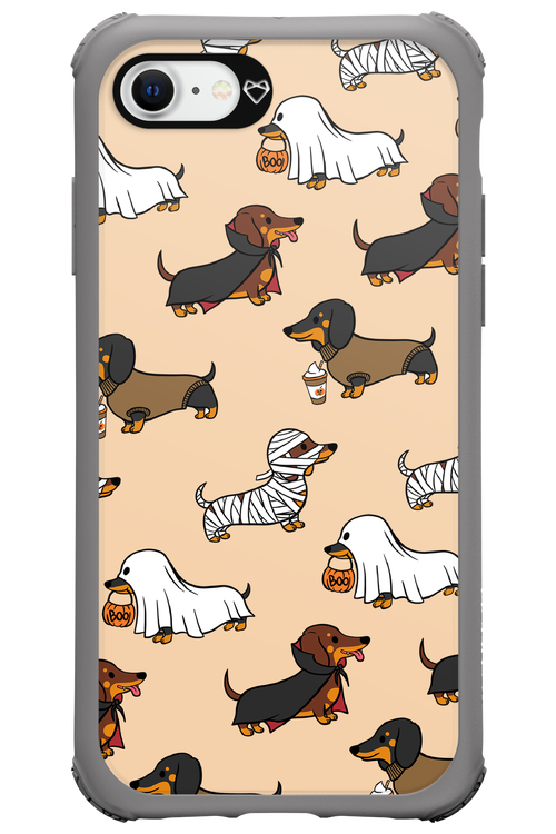 Scary Dachshund - Apple iPhone SE 2022