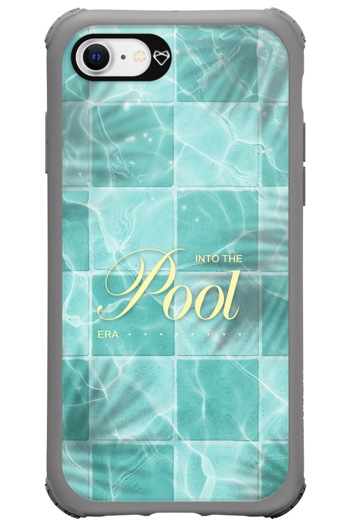 Into the Pool - Apple iPhone 8