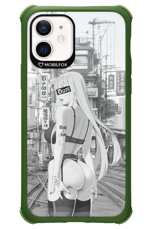 Blade Beauty - Apple iPhone 12