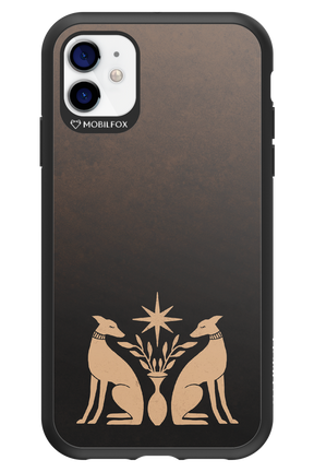 Greyhound Garden - Apple iPhone 11