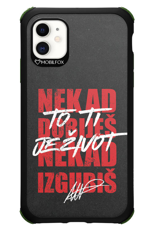 Street 2.0 - Apple iPhone 11