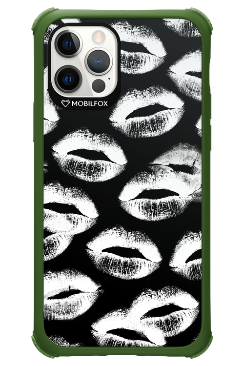 Ghost Kiss Black - Apple iPhone 12 Pro